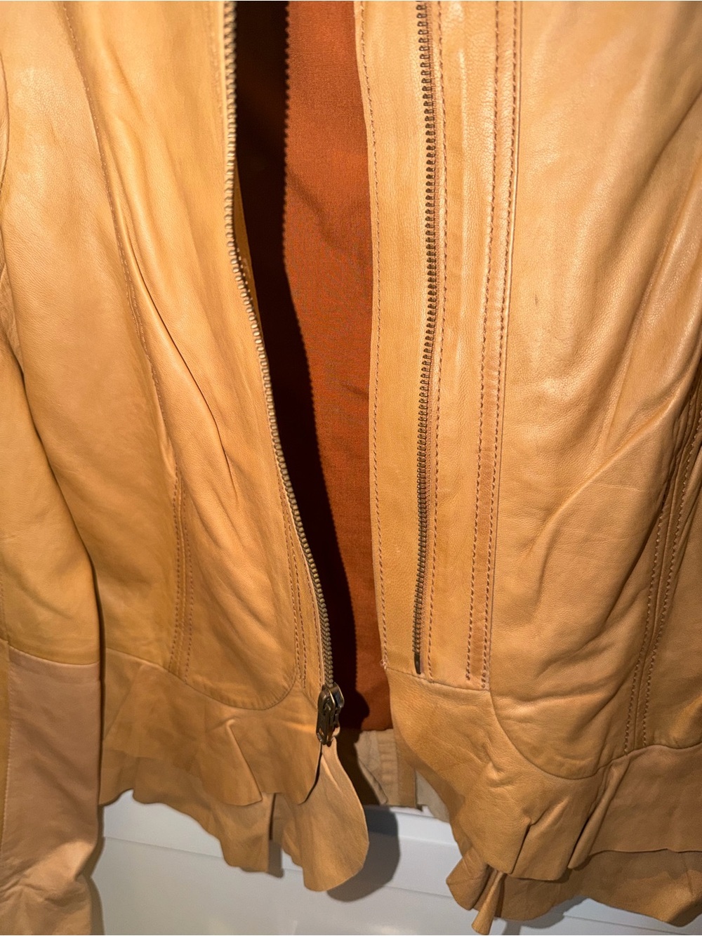 Hinge (Nordstrom) Tan Leather Jacket with Ruffle Detail Small - Picture 6 of 7